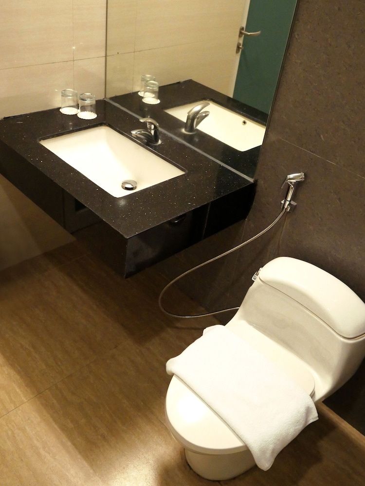 Yasmin Hotel Karawaci 22/34