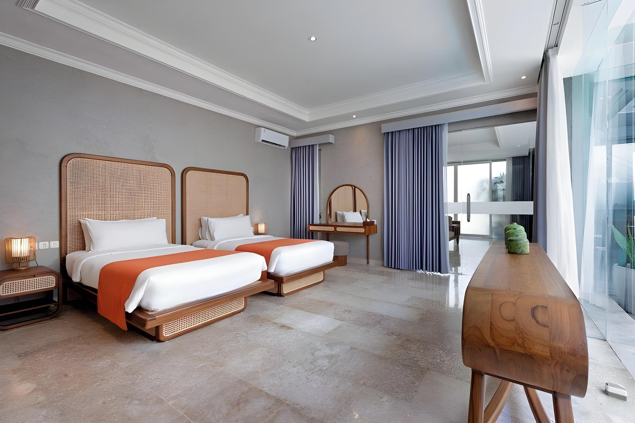 Pool, Villa, Twin Beds
