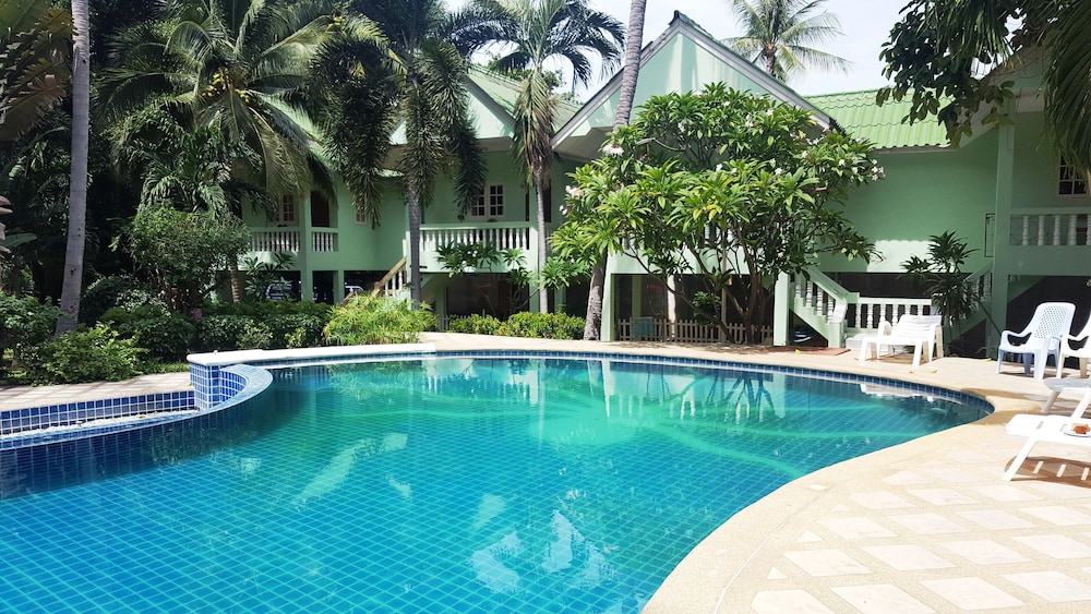 Rattana Guesthouse Bungalow 44/50