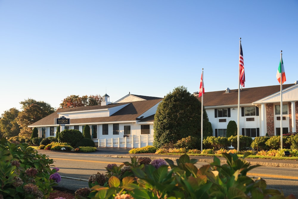 Bayside Resort Hotel 66/73