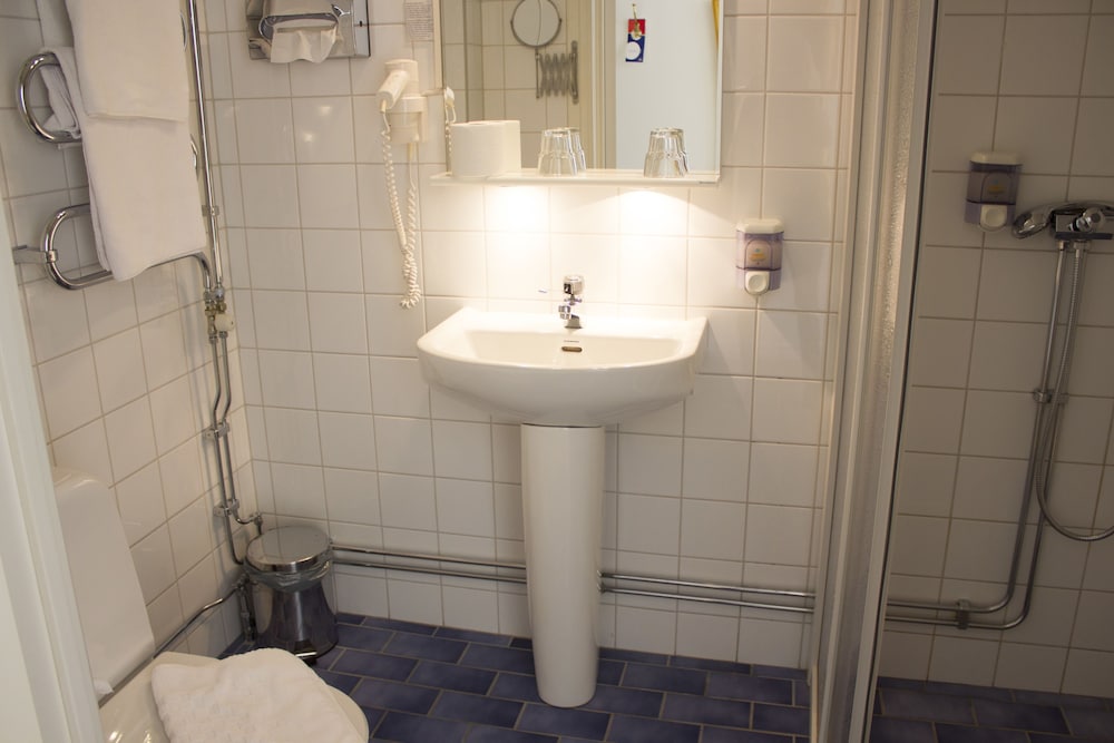 Blommenhof Hotel 5/42