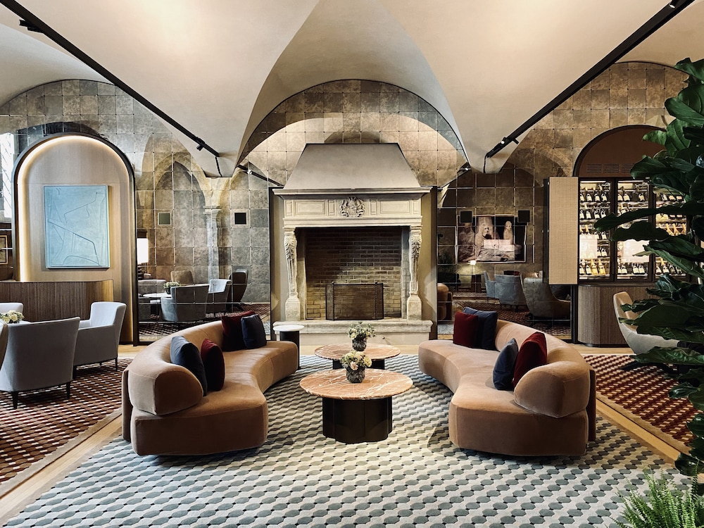 Four Seasons Hotel Milano 39/56