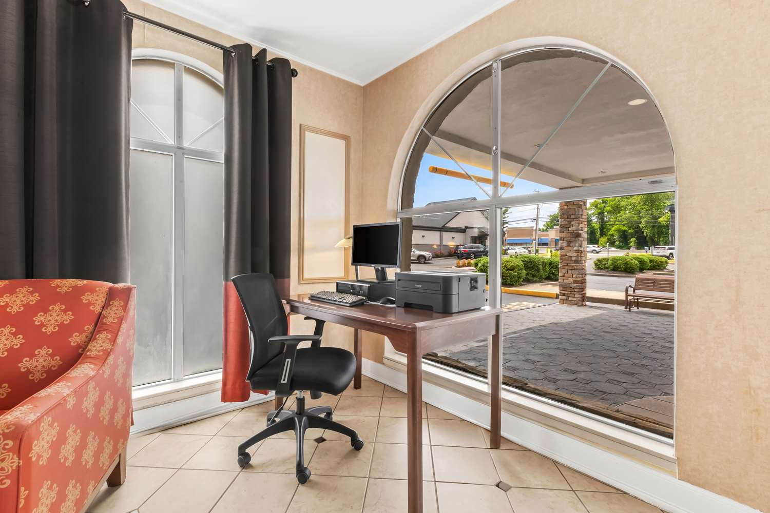 Best Western Hazlet Inn 25/27