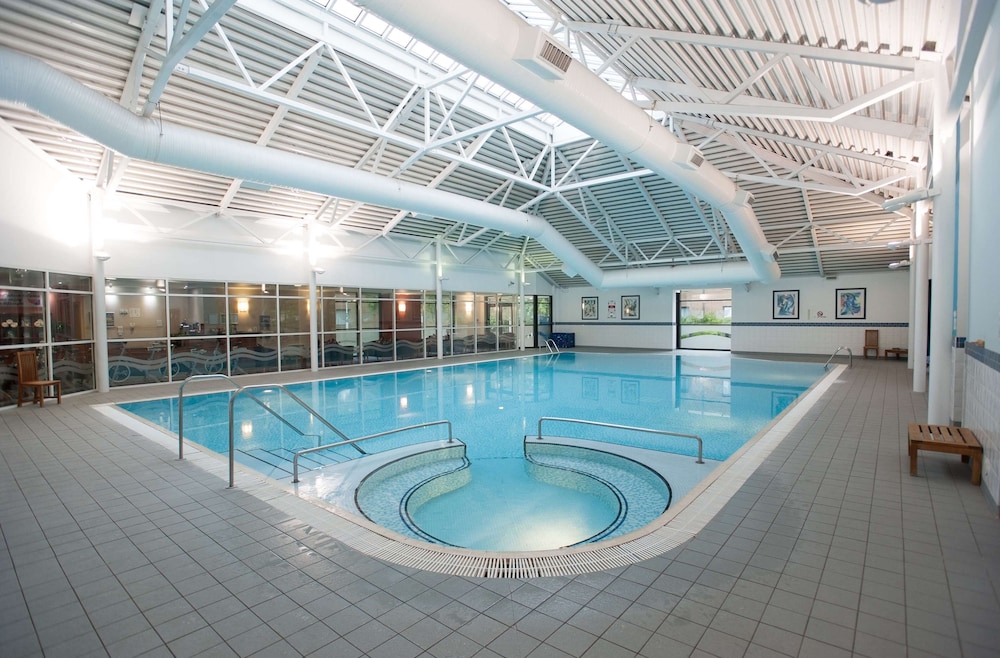Doubletree By Hilton Edinburgh Airport 4/84