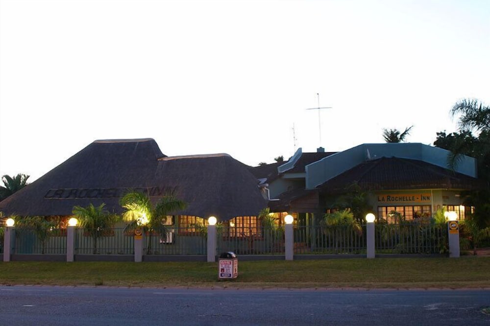 La Rochelle Inn 1/19