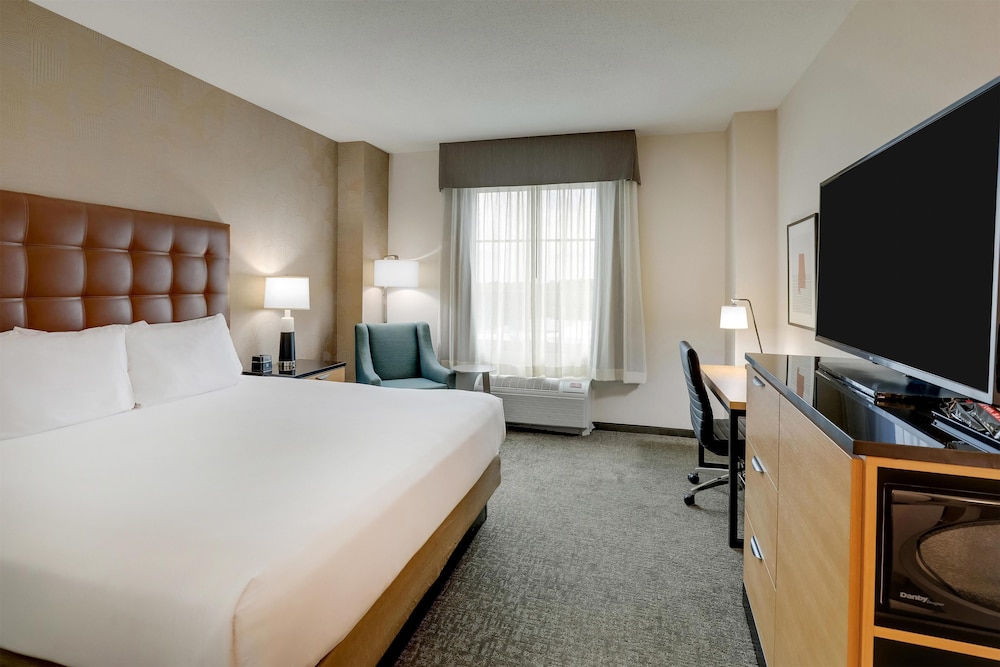 Drury Inn and Suites Montgomery 9/50