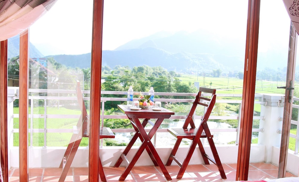 Mai Chau Valley View Hotel 40/48