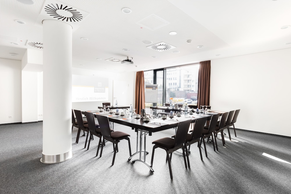 Stadthotel am Romerturm 45/54