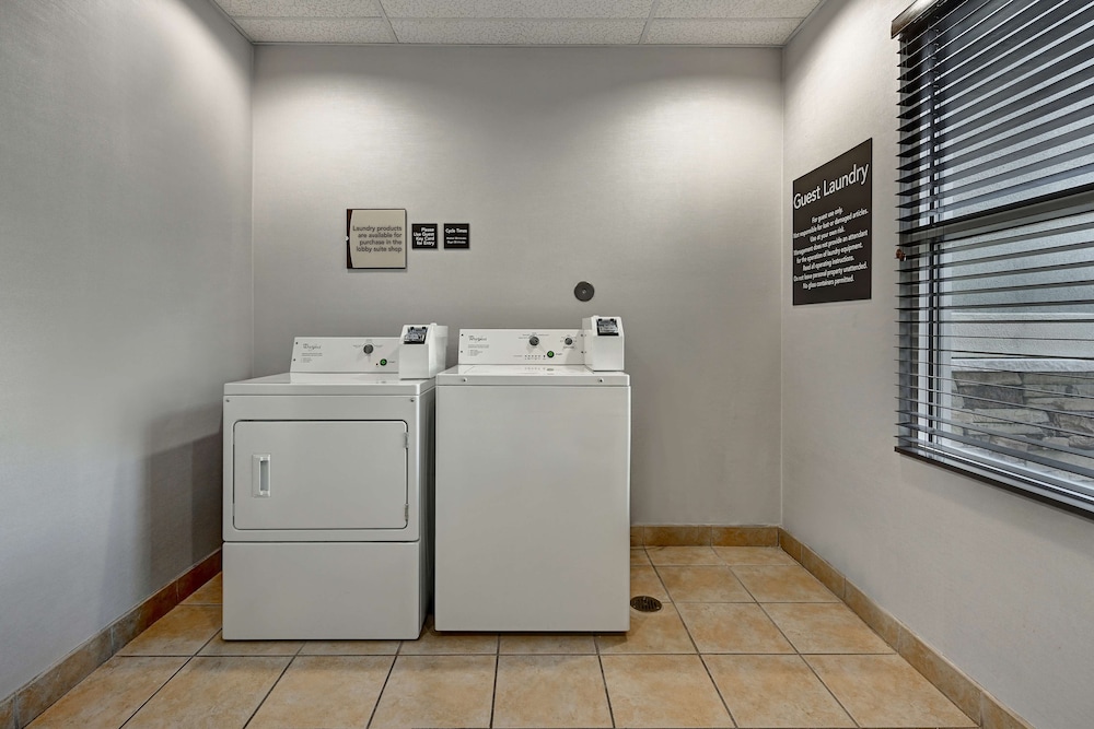 Homewood Suites by Hilton Albuquerque Airport 20/56