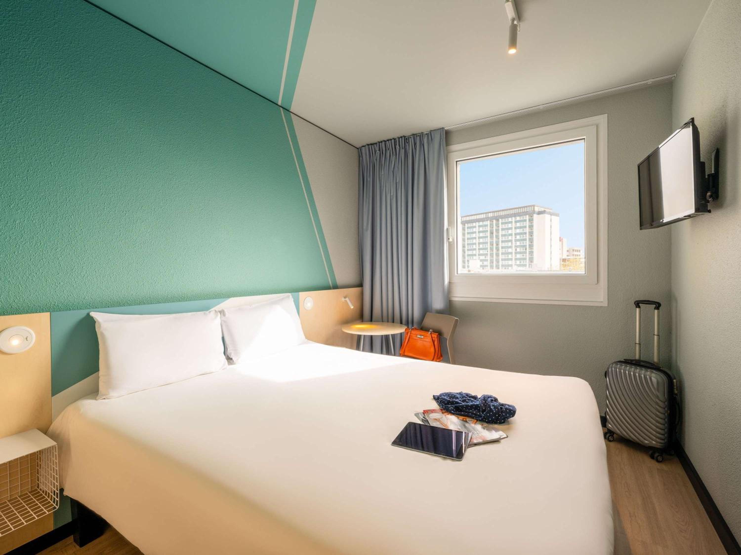 غرفة قياسية بسرير مزدوج، ibis budget Berlin Kurfuerstendamm 3/7
