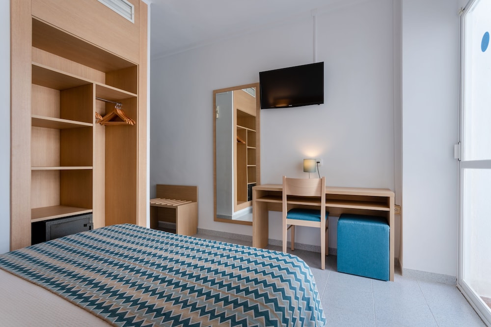 Hotel Riutort 15/28