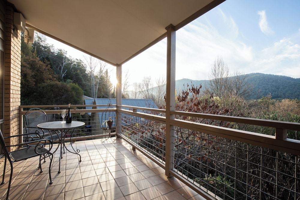CHESTNUT TREE HOLIDAY APARTMENTS 17/50