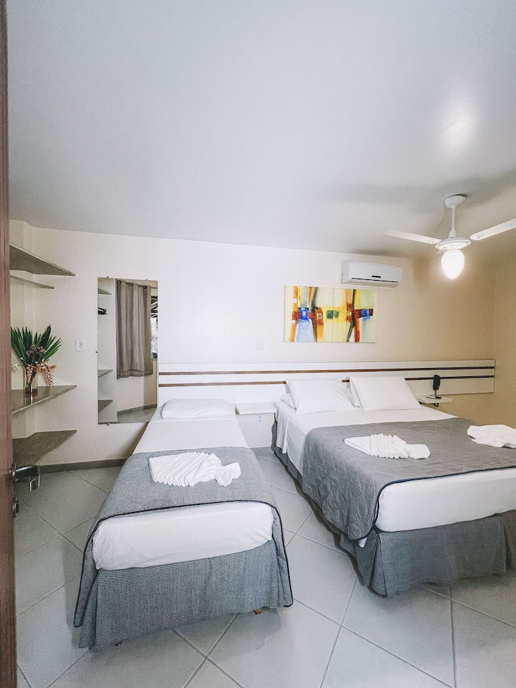 Porto Geraes Praia Hotel 12/50