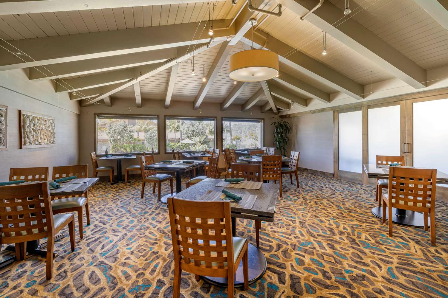 Best Western Plus Island Palms Hotel & Marina 30/46