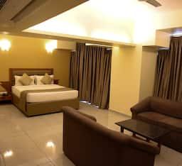 Castle, Suite