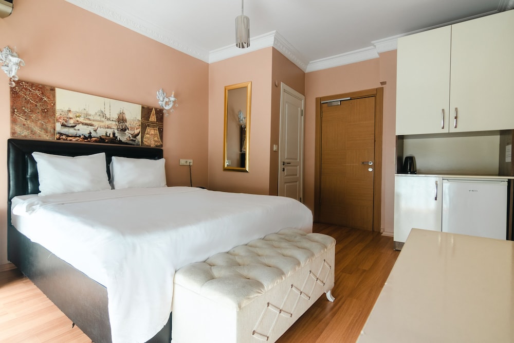 Zendy Suite Hotel 41/88