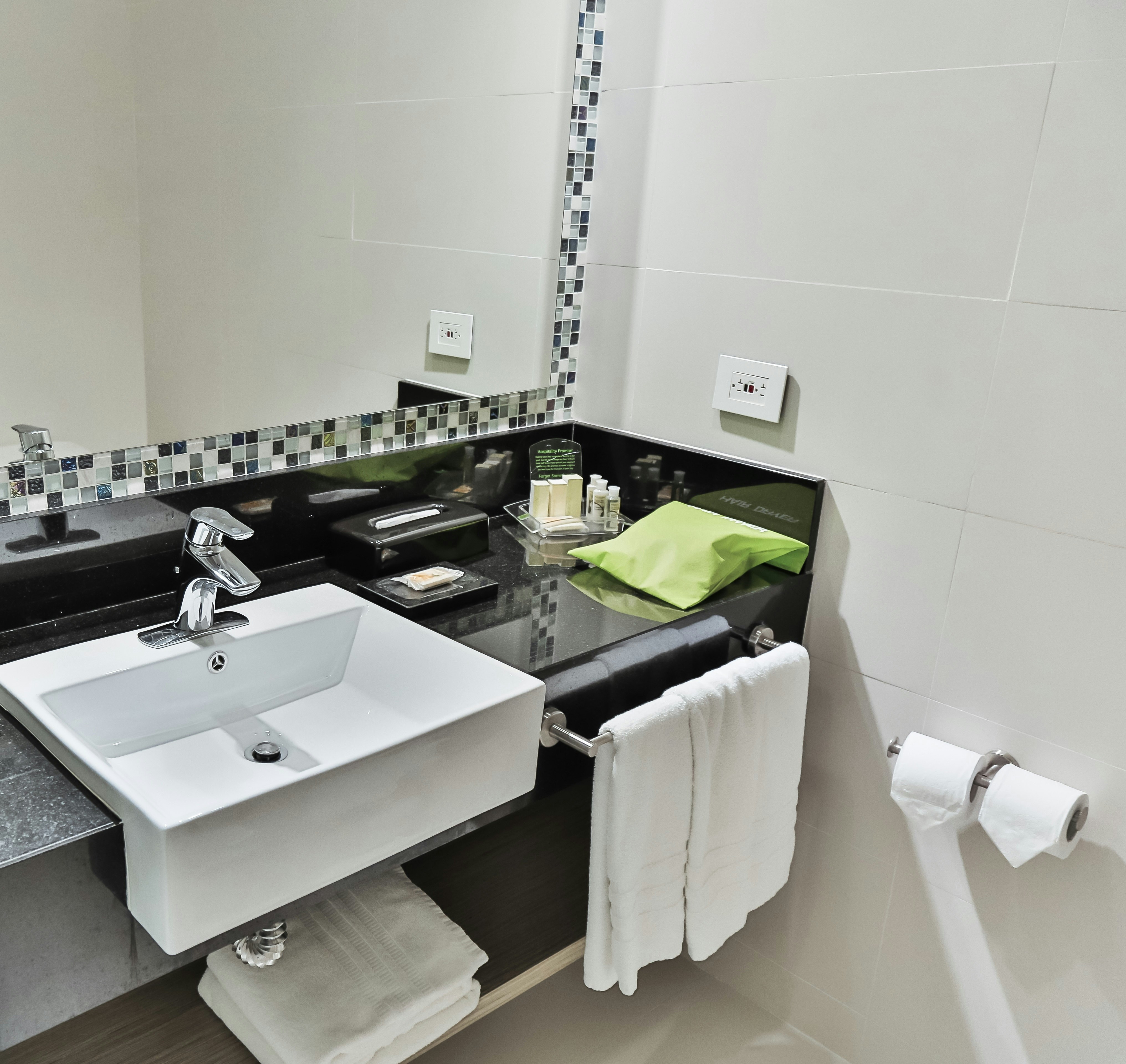 Holiday Inn Bucaramanga Cacique 74/74