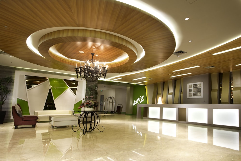 Whiz Prime Kelapa Gading 6/71