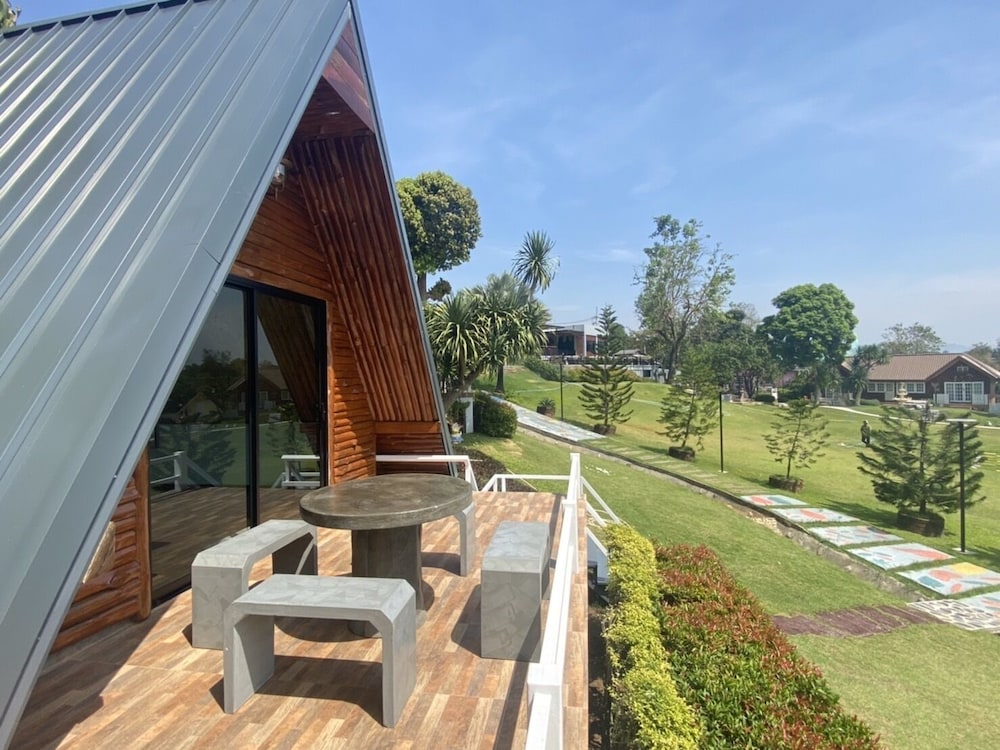 Goodview Resort & Camping 24/50