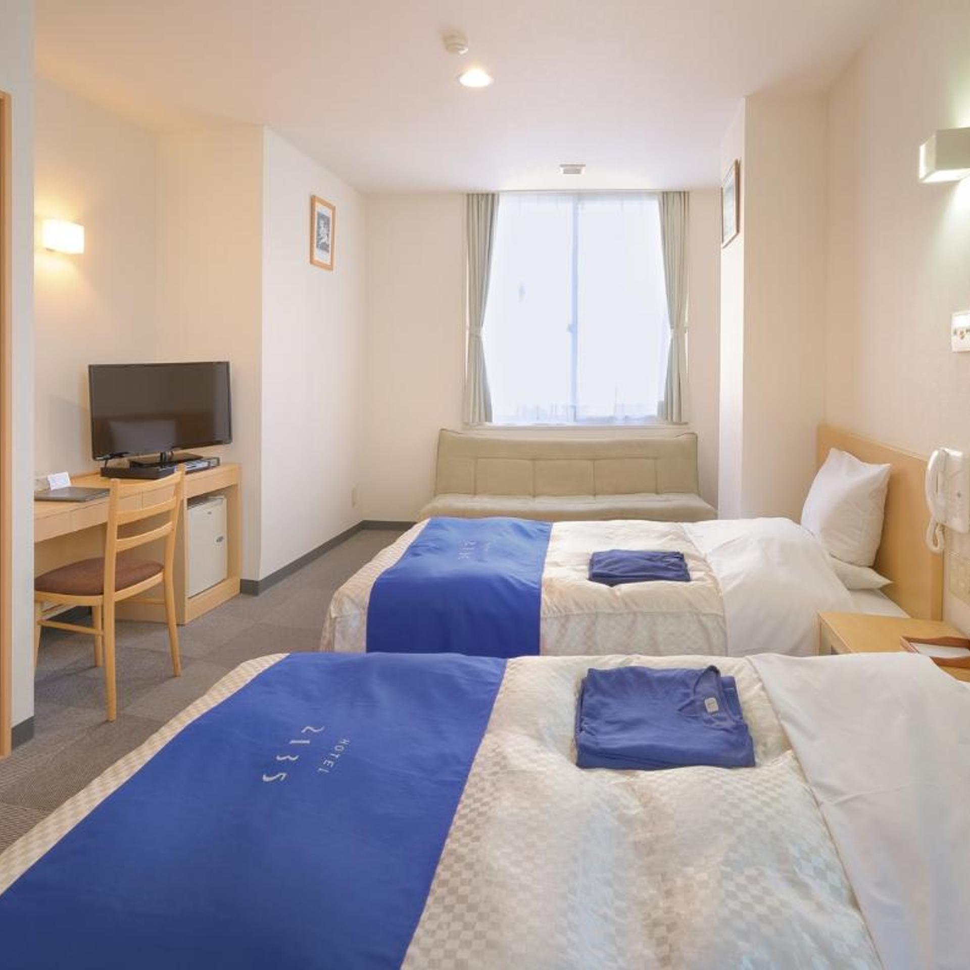 Hotel 2135 22/50