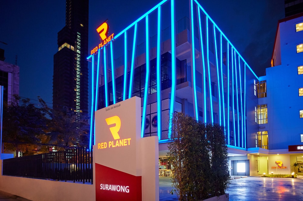 Easy Planet Bangkok Surawong 7/66