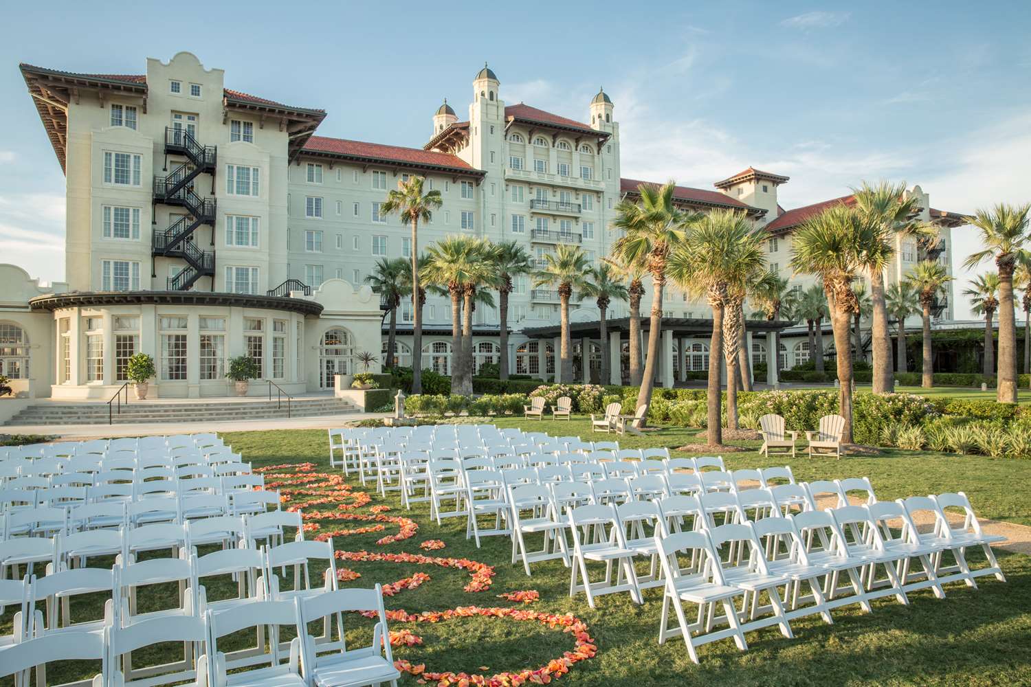 Grand Galvez Resort, Autograph Collection 60/62