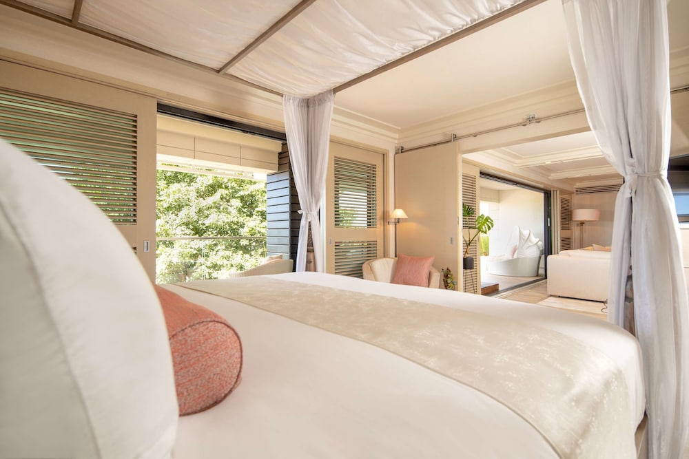 Espacio The Jewel Of Waikiki 24/64