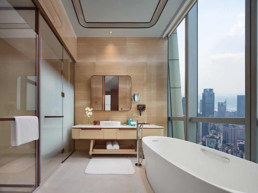 Intercontinental Chongqing Raffles City 18/70