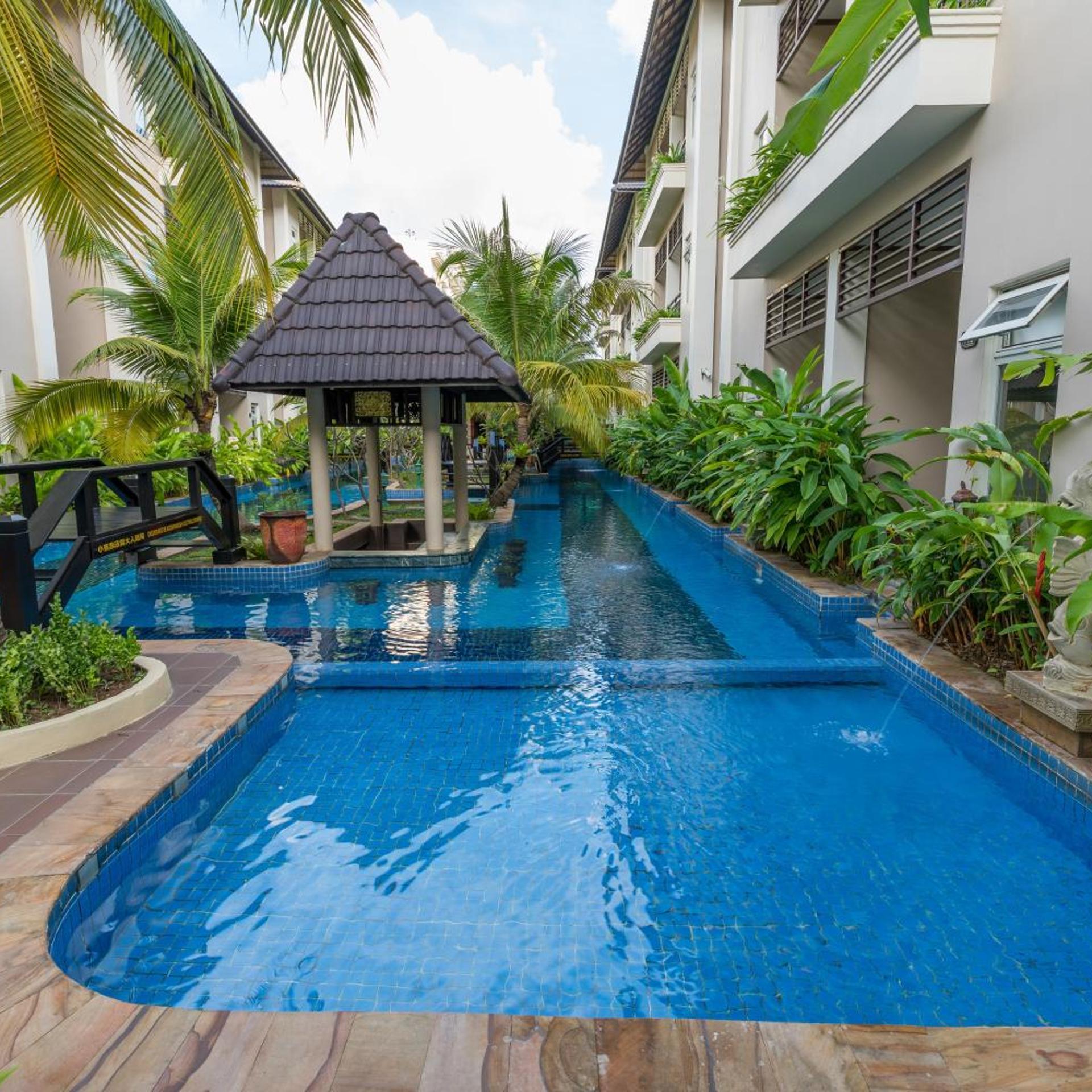 Bali Hotel 3/50