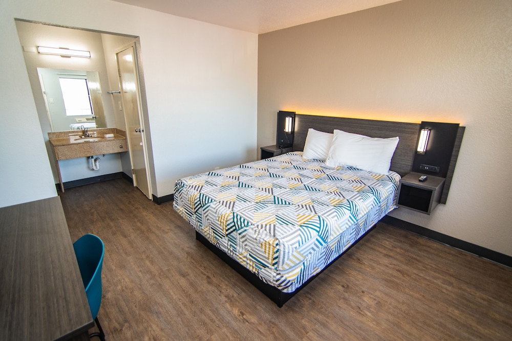 Motel6 Ft. Pierce, FL 22/60