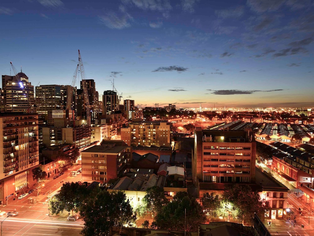 Mercure Melbourne Therry Street 32/42