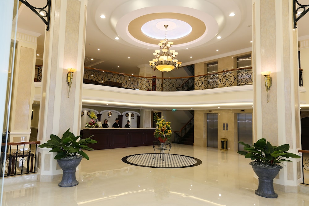 Iris Dalat Hotel 5/54