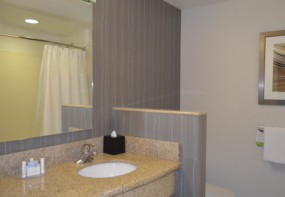 Courtyard by Marriott Winchester Medical Center 19/50