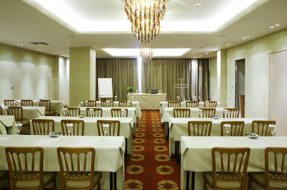 Restaurant-cafeteria