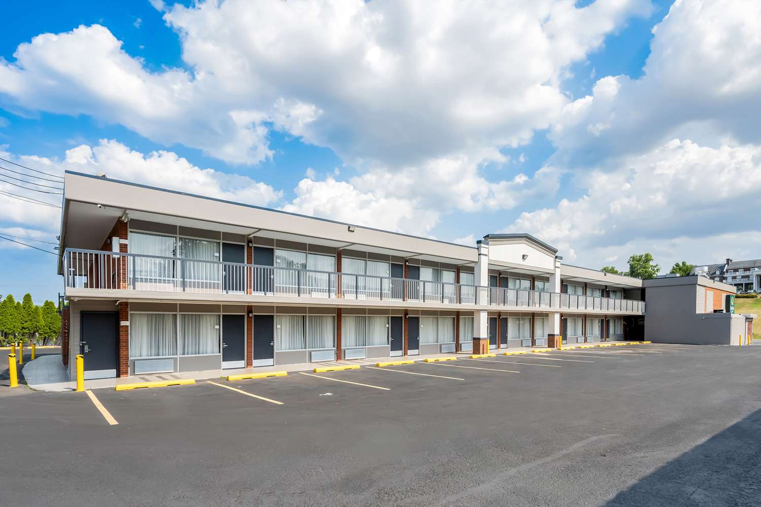 Quality Inn Luray VA 25/27