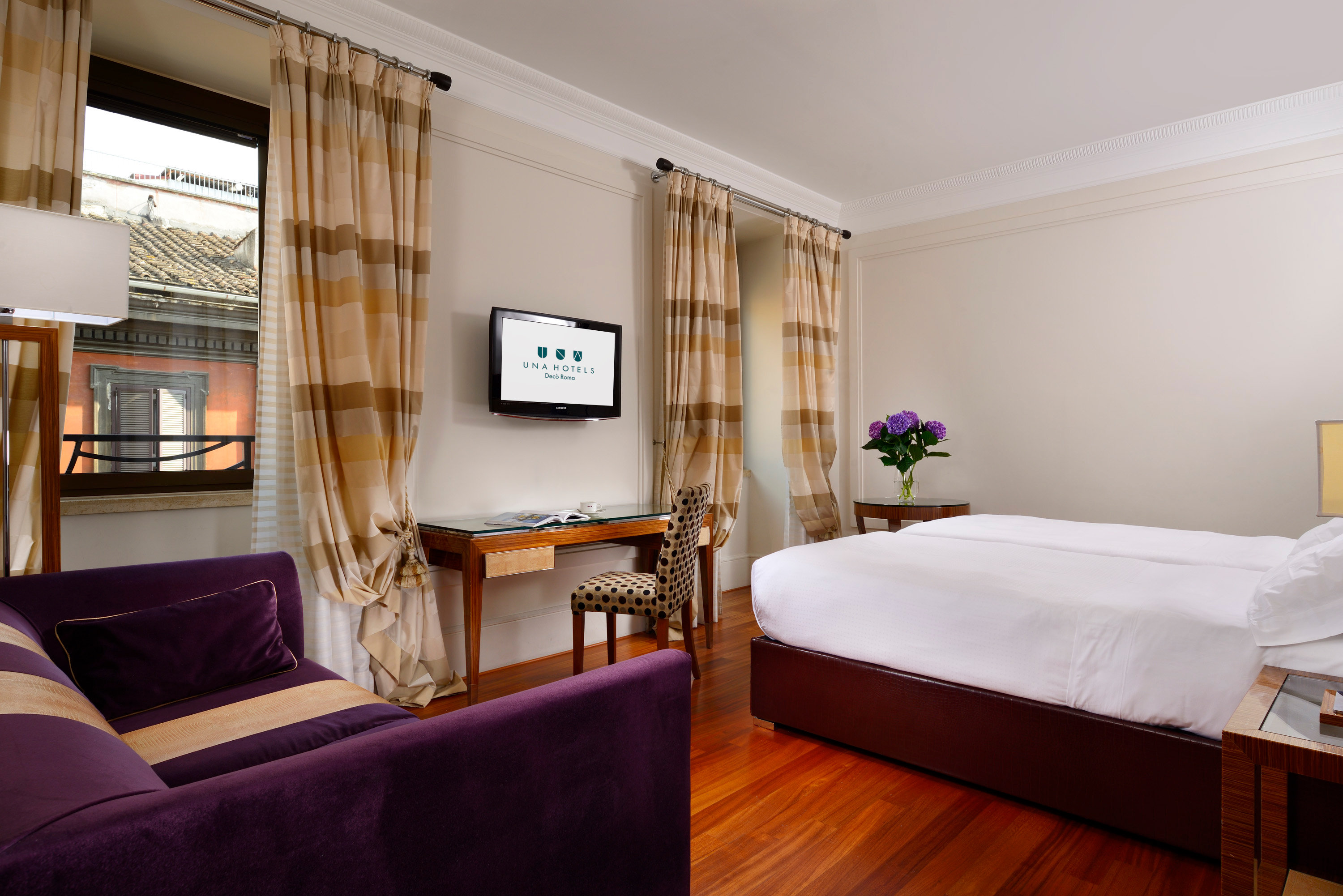 EXECUTIVE, DOUBLE BED