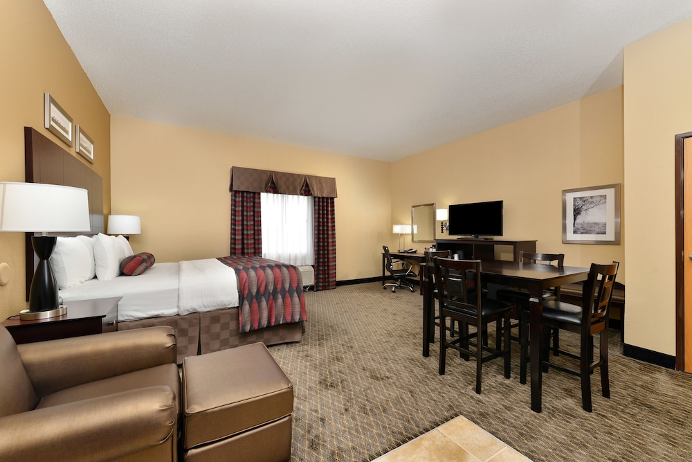 Baymont by Wyndham Ardmore I-35 35/46