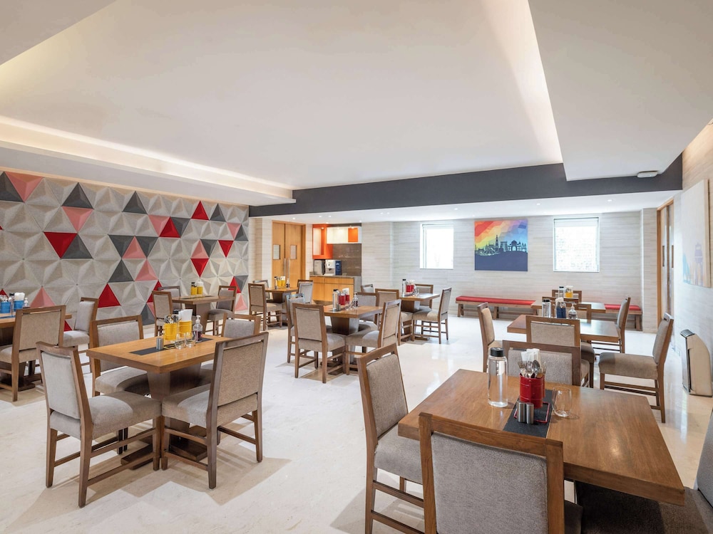 Ibis Delhi Airport 52/71