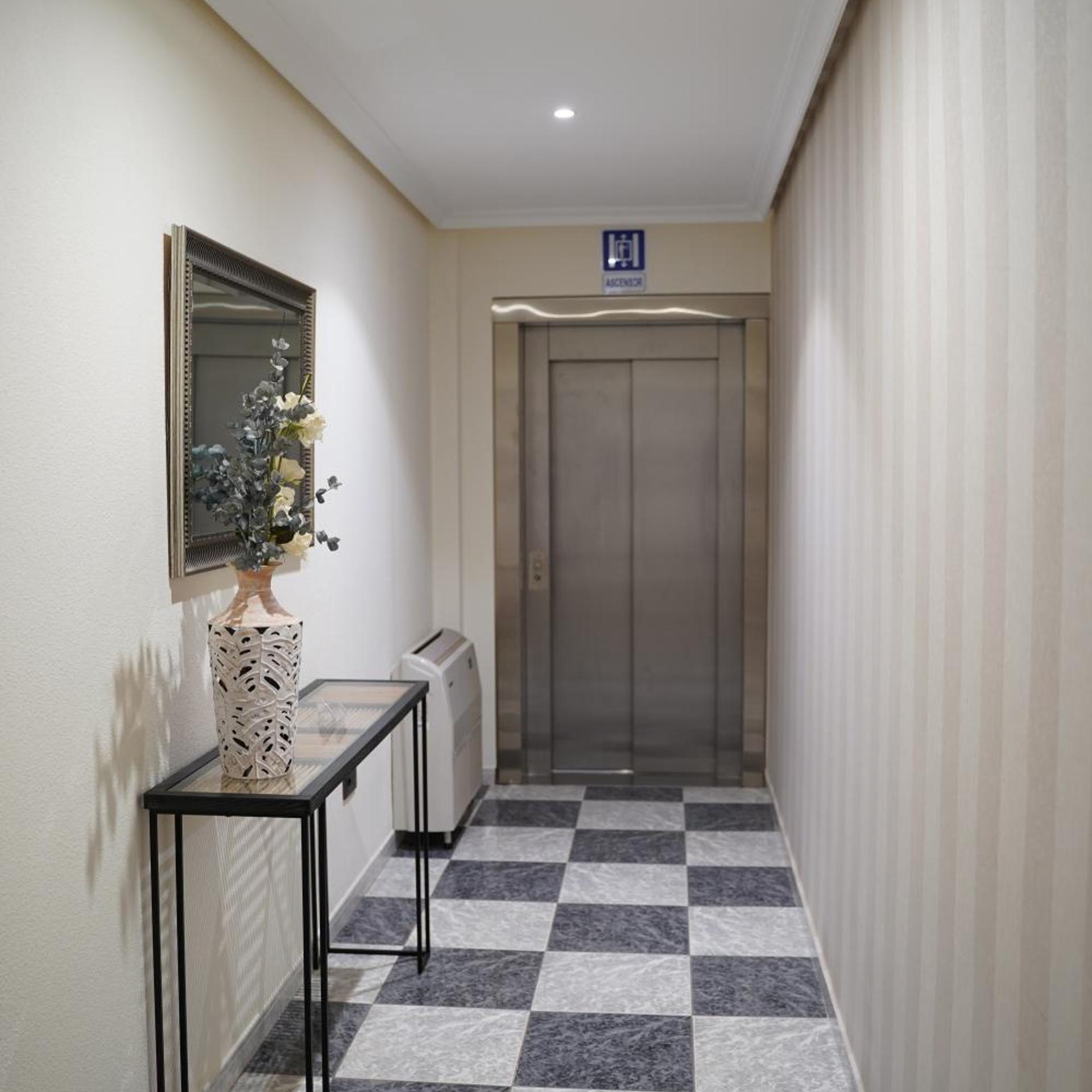 Hotel Godisa 29/56