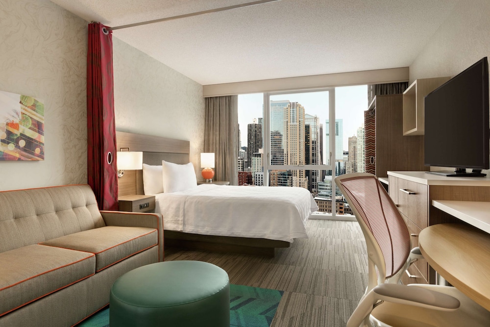 Home2 Suites By Hilton Chicago River North 17/55