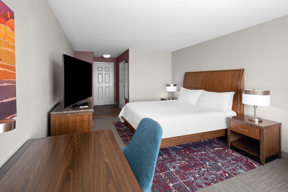 HILTON GARDEN INN SALT LAKE CITY AIRPORT 17/77
