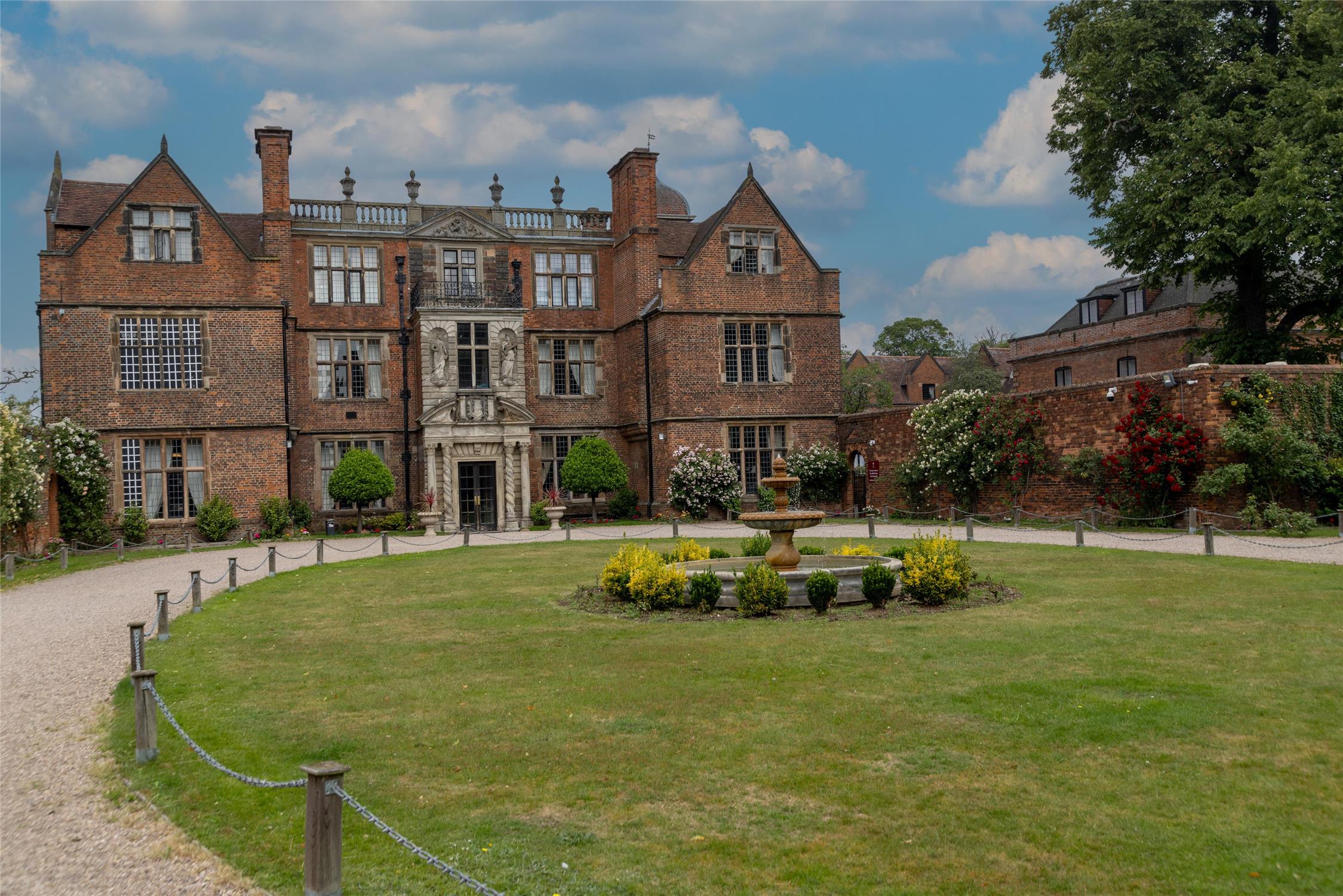 Castle Bromwich Hall Hotel, BW Signature Collection 68/70