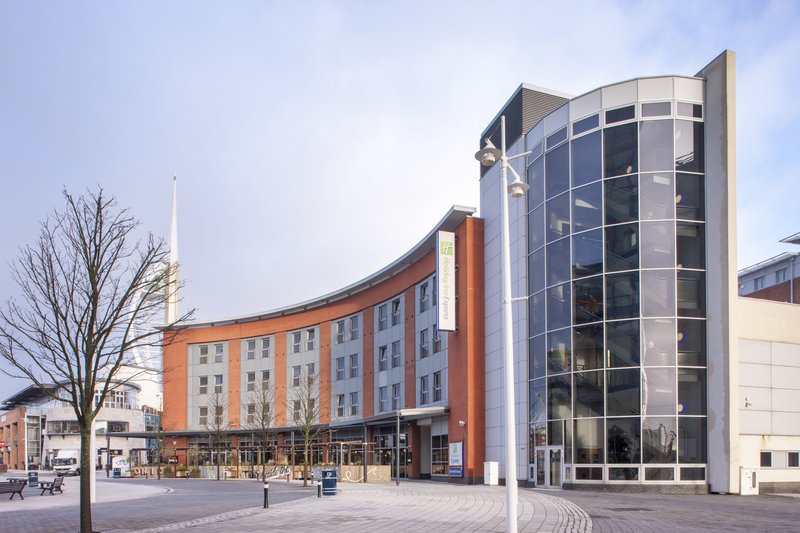 Holiday Inn Express Portsmouth Gunwharf Quays 8/56