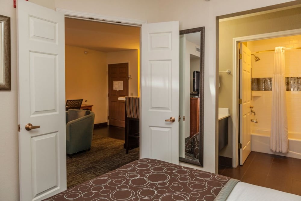 ステイブリッジ スイーツ コロラド スプリングス - エアフォース アカデミー(STAYBRIDGE SUITES CO SPRINGS AIR FORCE ACADEMY) 写真2