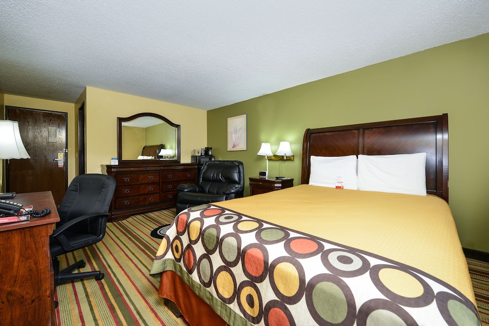 Super 8 by Wyndham Minot Airport 9/21