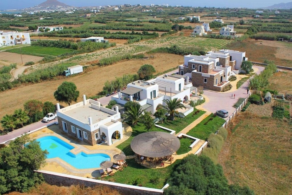 Plaka Hotel II 38/46