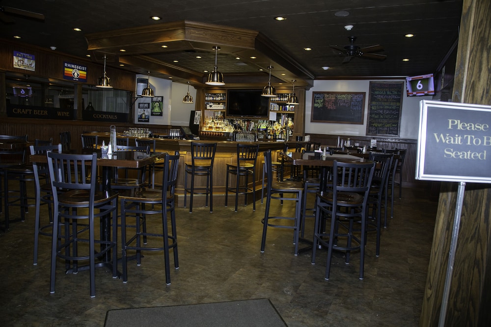 The Stables Inn and Suites 36/57