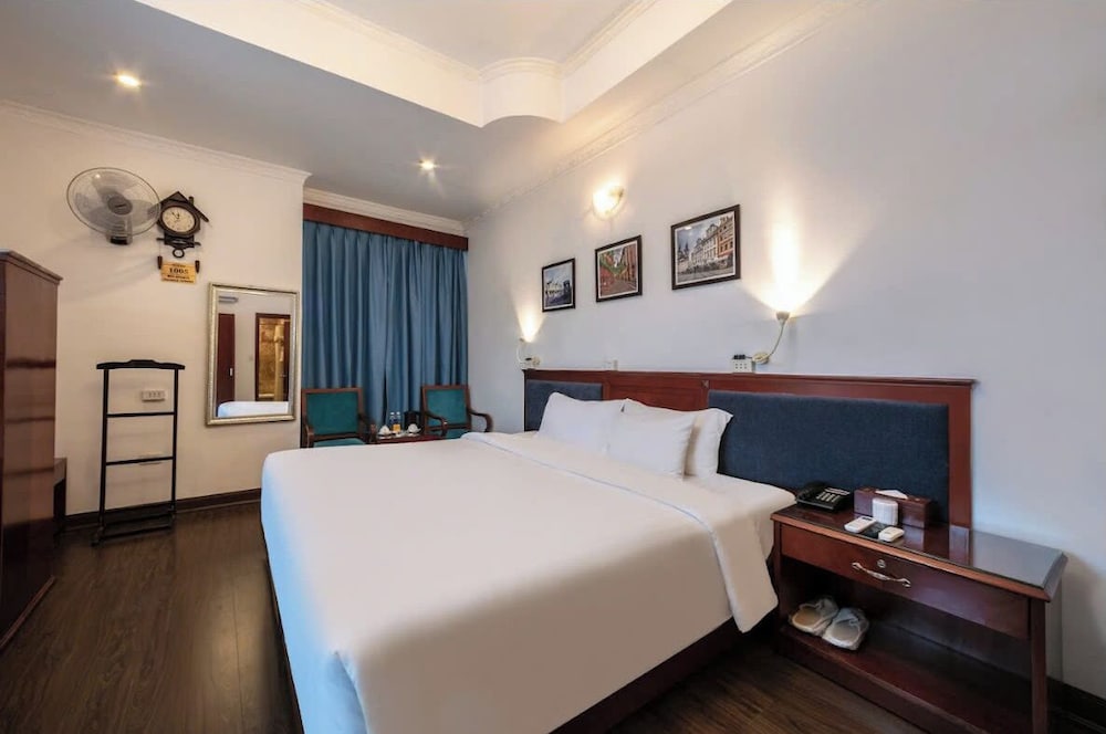 A25 Hotel 221 Bach Mai 28/59