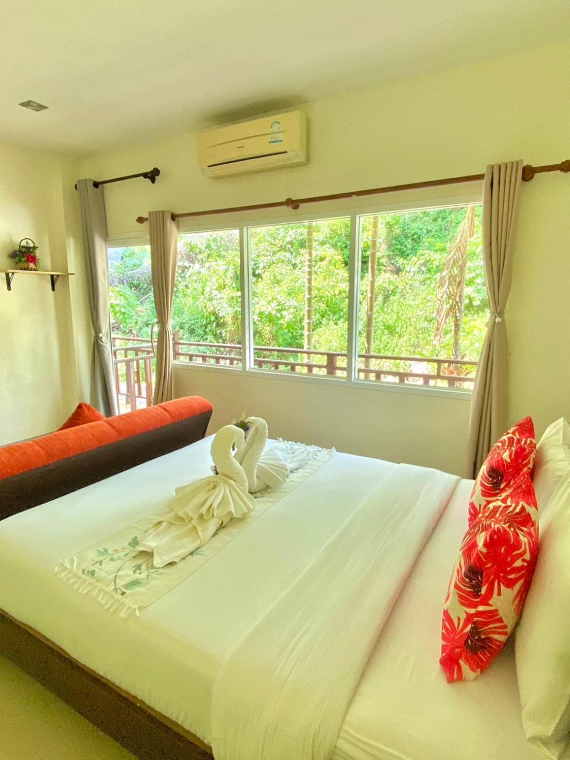 Pinky Bungalows Resort 4/67