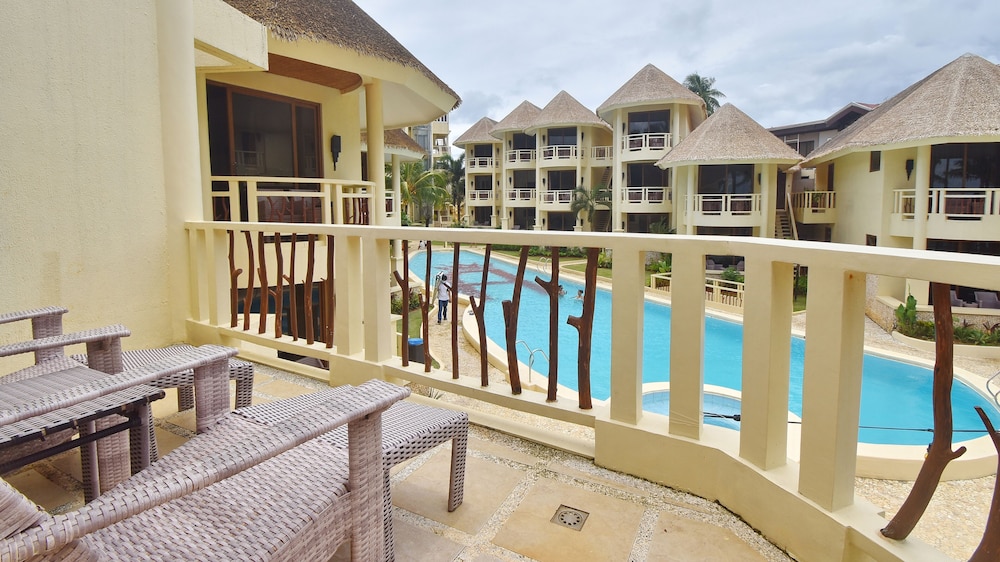 Ambassador In Paradise in BORACAY